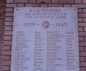Plaque en mémoire des agents SNCF de Belfort tués durant la seconde guerre mondiale. Albert Bischoff.